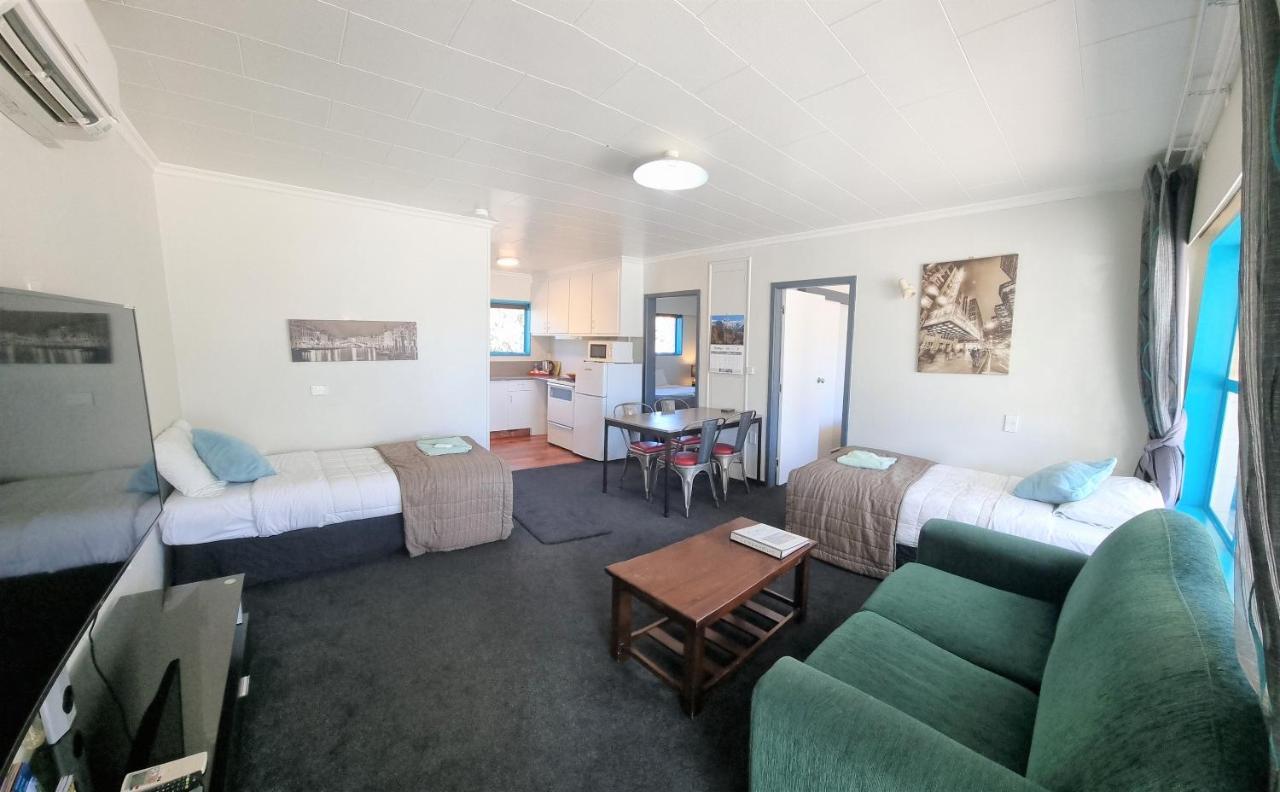 Alpine Motel Ванака Экстерьер фото