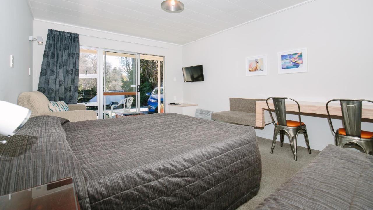 Alpine Motel Ванака Экстерьер фото